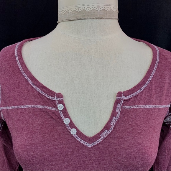 Initial Canadian make mauve/raspberry Heather T - Picture 2 of 5
